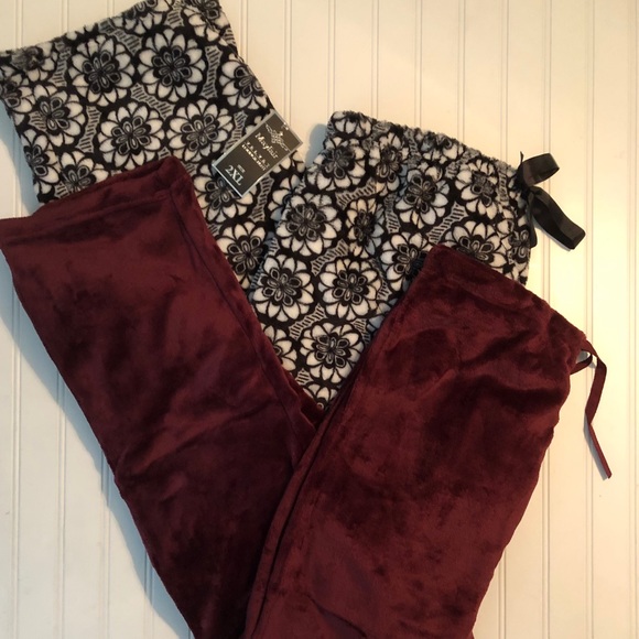 spa collection Other - Lot of 2 pair ladies size 2XL velvety lounge pants